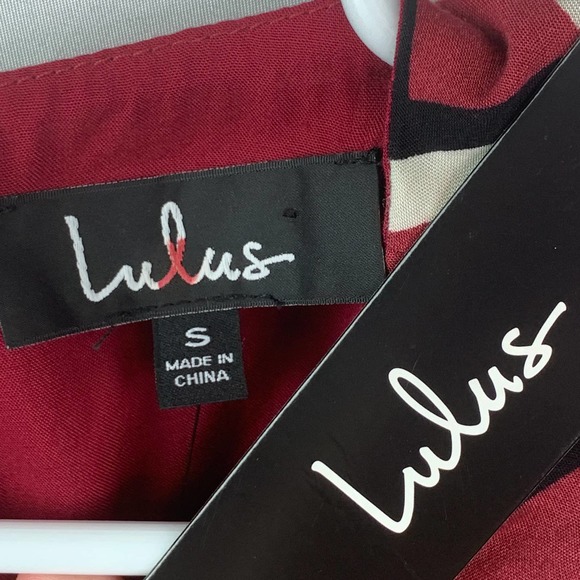 Lulus Burgundy Zig Zag Casual V Neck Long Sleeve Dress NWT Size S - Picture 5 of 6